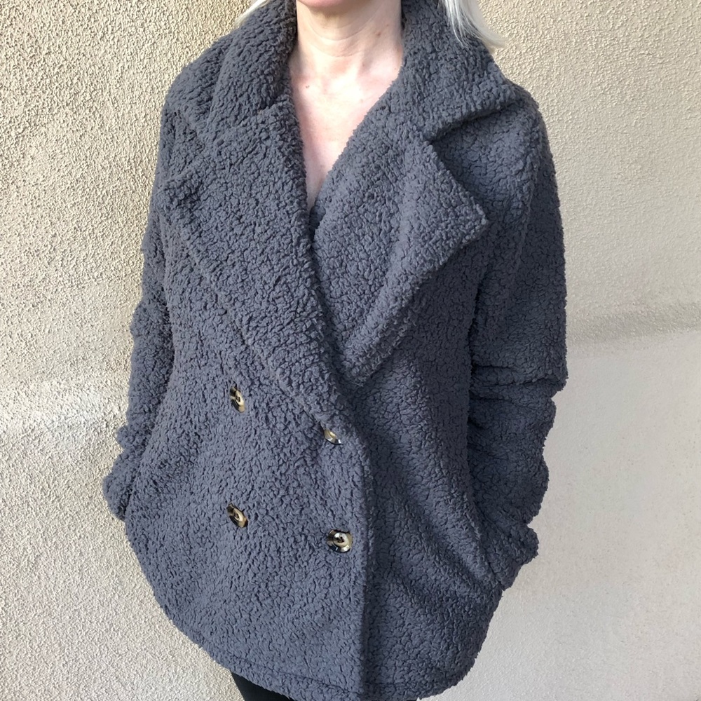 ✨Gray Colored Cozy Fleece Coat✨ - Picture 5 of 8